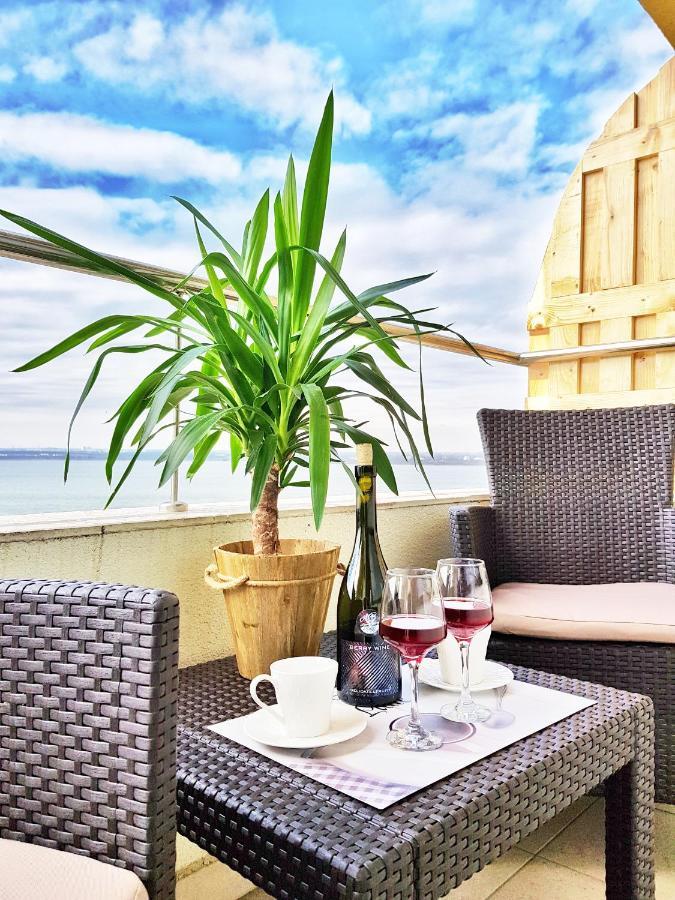 Lakeview Flats Summerland Mamaia Eksteriør billede