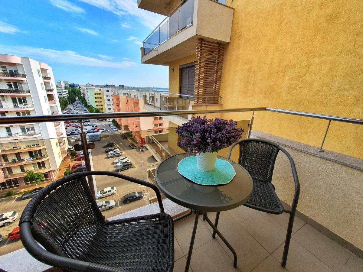 Lakeview Flats Summerland Mamaia Eksteriør billede